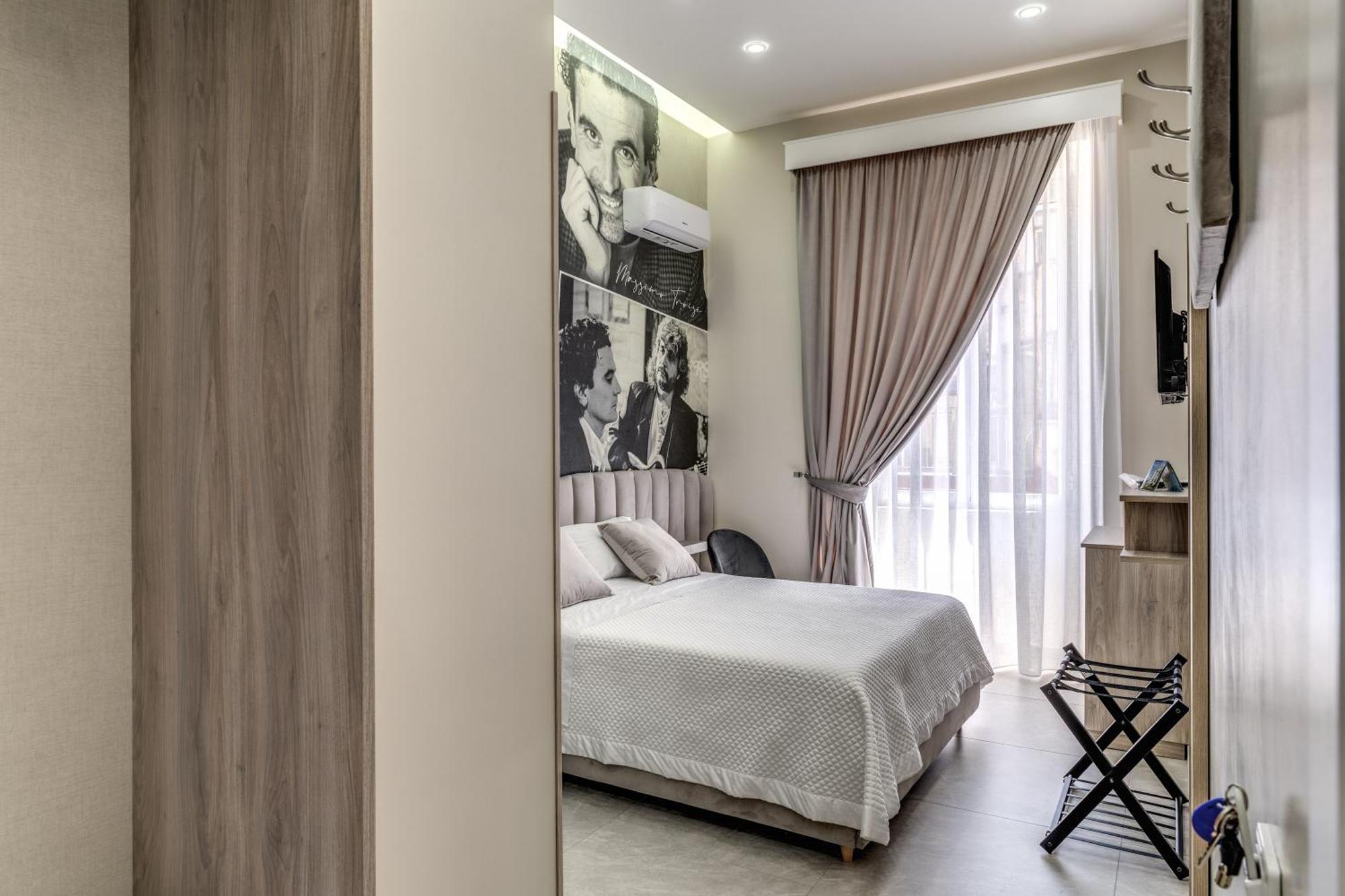 Av Rooms Napoli Exterior photo